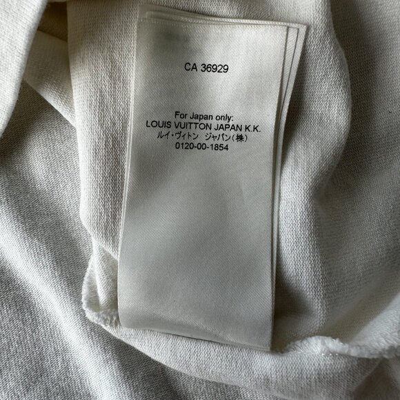 Louis Vuitton White Rainbow Logo T-Shirt - Picture 9 of 9